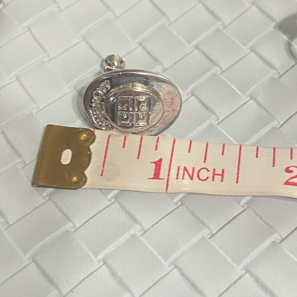 Authentic Givenchy vintage silver adjustable clip on earrings - Picture 2 of 12